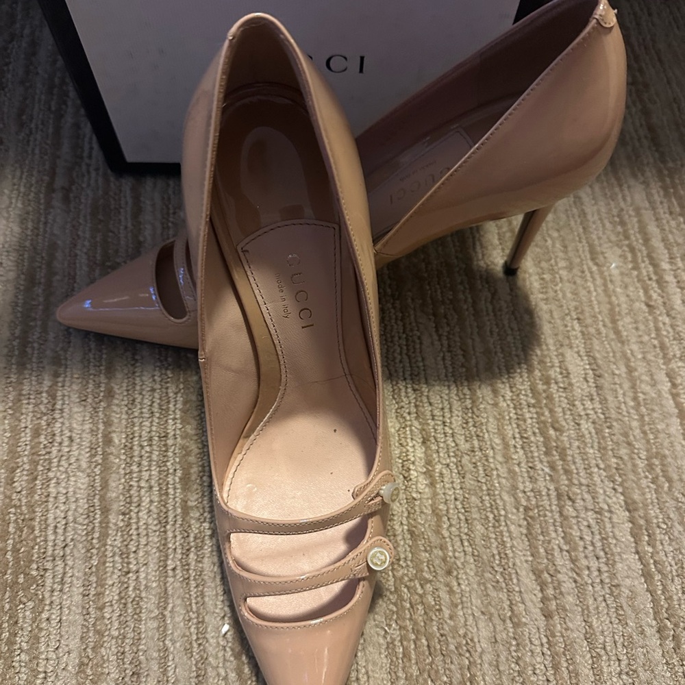 Gucci Women's Nude Heels